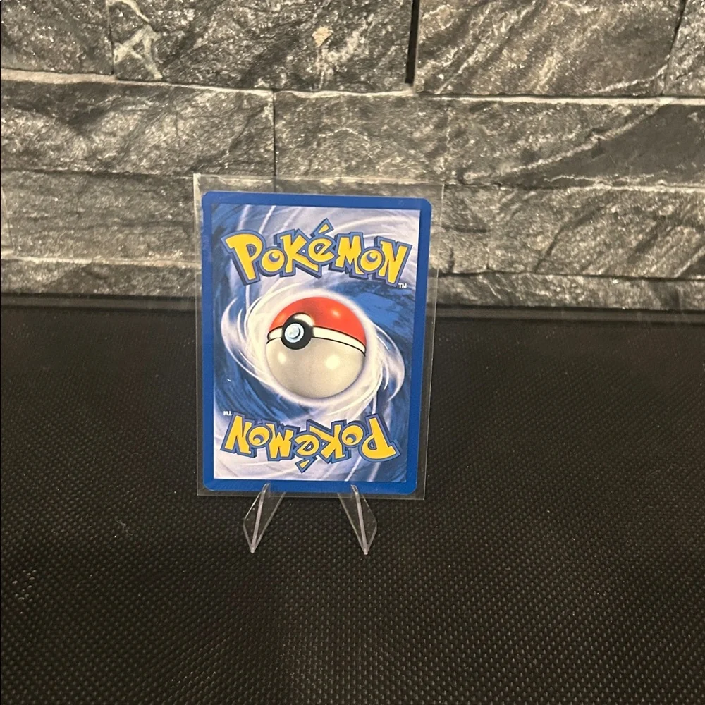 Pokemon Brock’s Graveler 40/132 Vintage from Gym Heroes Unlimited (2000)‎ M/NM